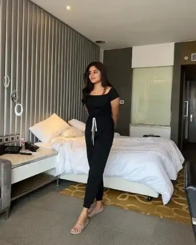 Call Girls Harirampur Cash On Delivery