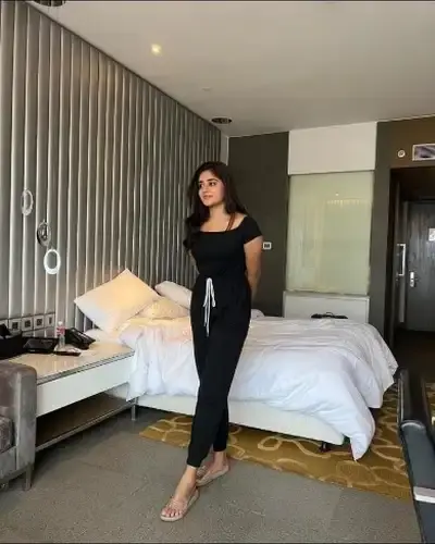 Call Girls Service in Harirampur
